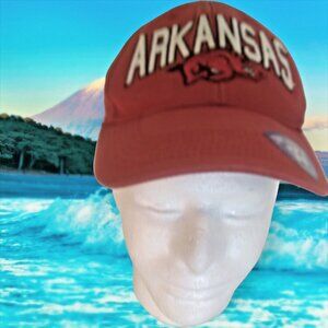 Vintage ARKANSAS Racerback Hogs Red Baseball Cap Hunting Fish Sports Hat
